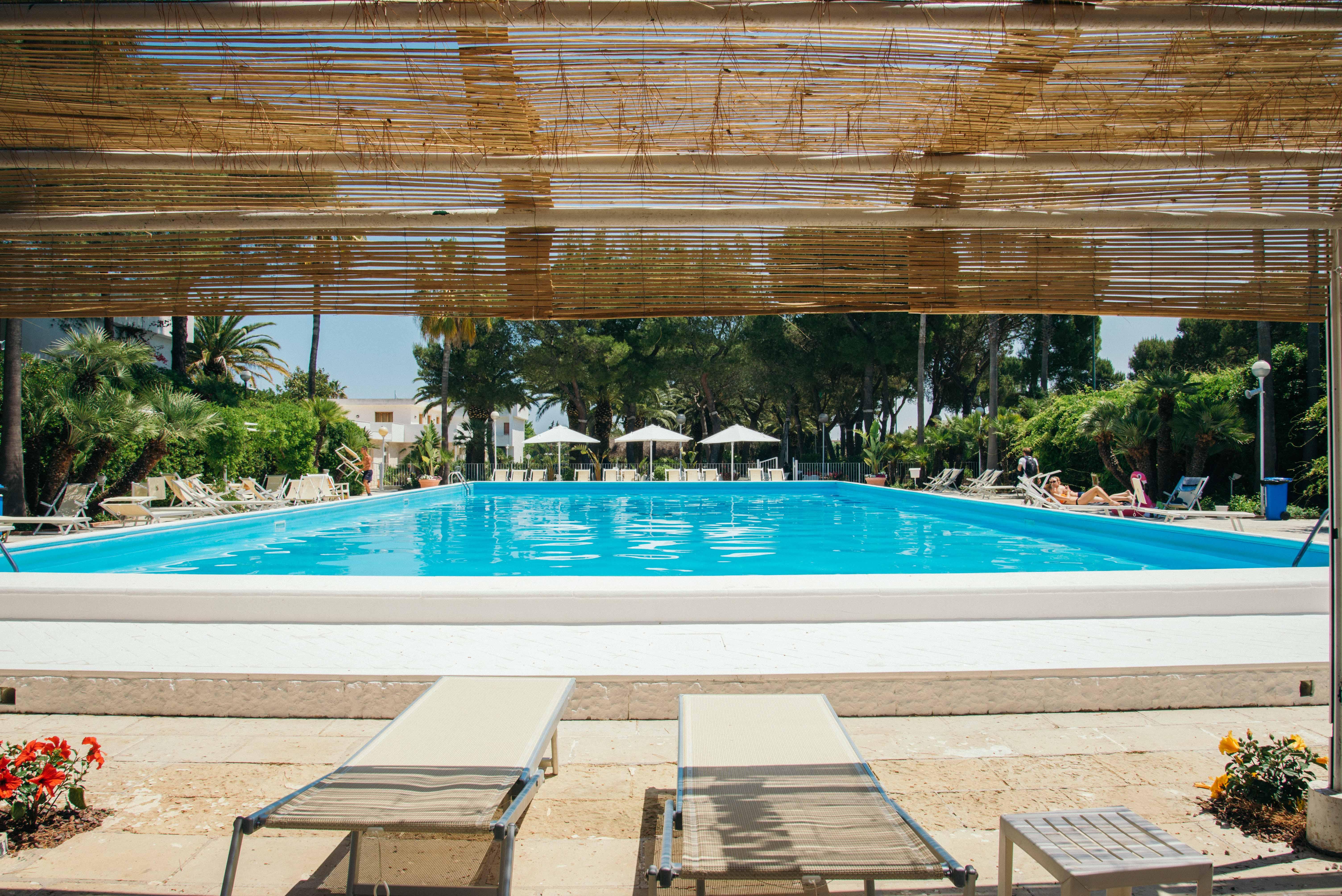 Hotel Riva Del Sole Джовинацо Екстериор снимка