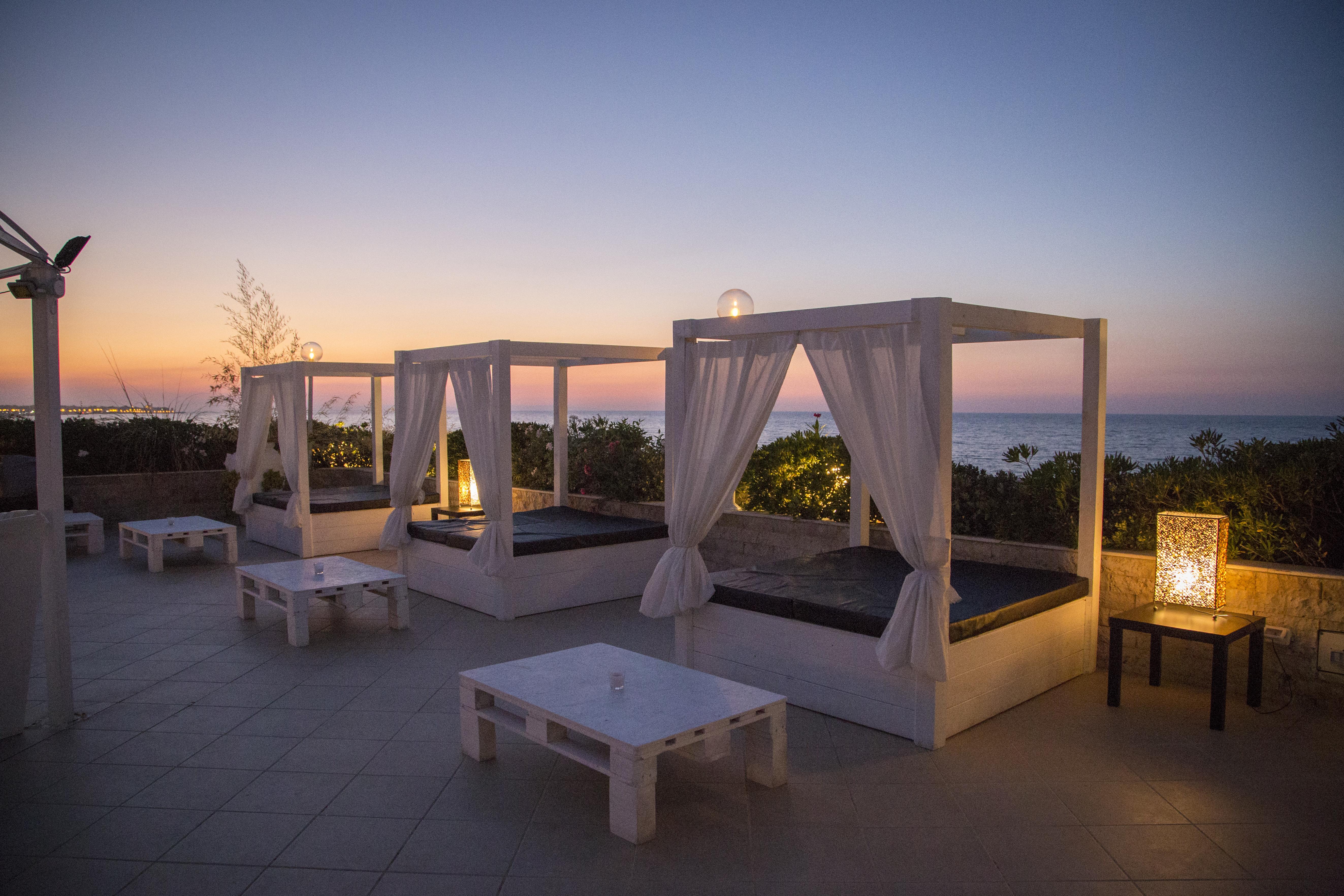 Hotel Riva Del Sole Джовинацо Екстериор снимка